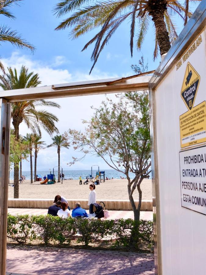 Seafront Penthouse Almeria Рокетас-де-Мар Экстерьер фото