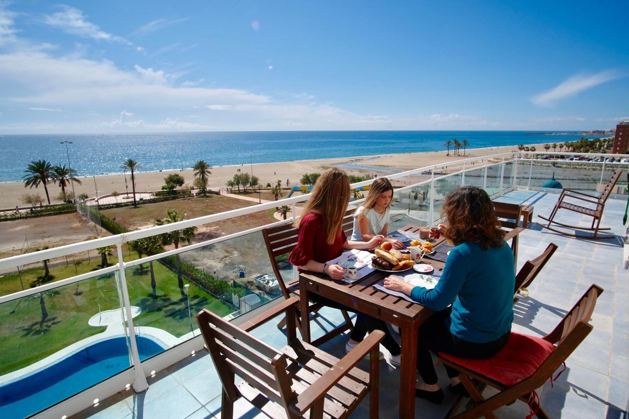 Seafront Penthouse Almeria Рокетас-де-Мар Экстерьер фото