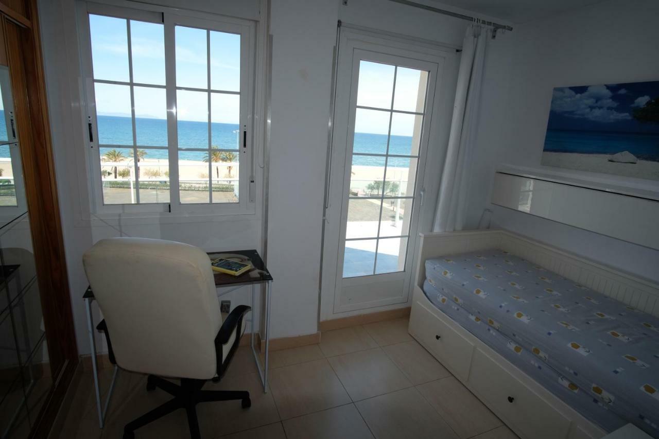 Seafront Penthouse Almeria Рокетас-де-Мар Экстерьер фото