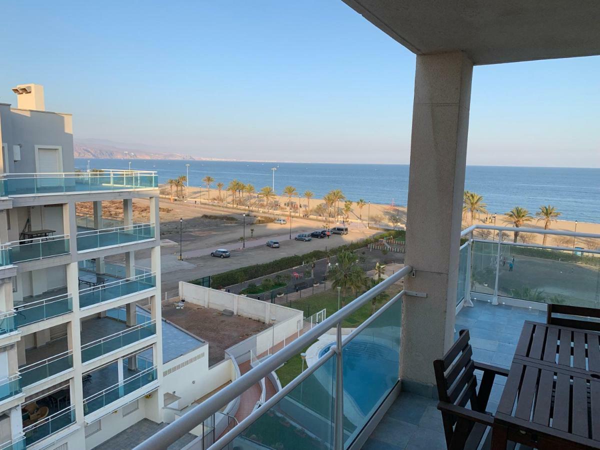 Seafront Penthouse Almeria Рокетас-де-Мар Экстерьер фото